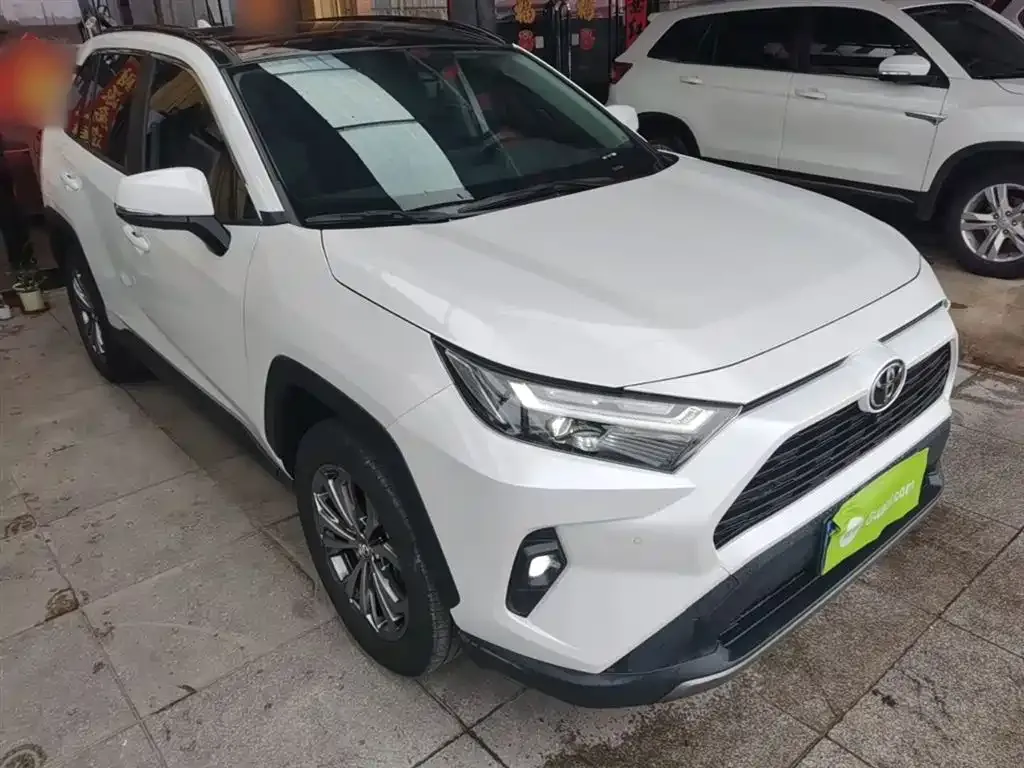 Toyota RAV4 — фото 6