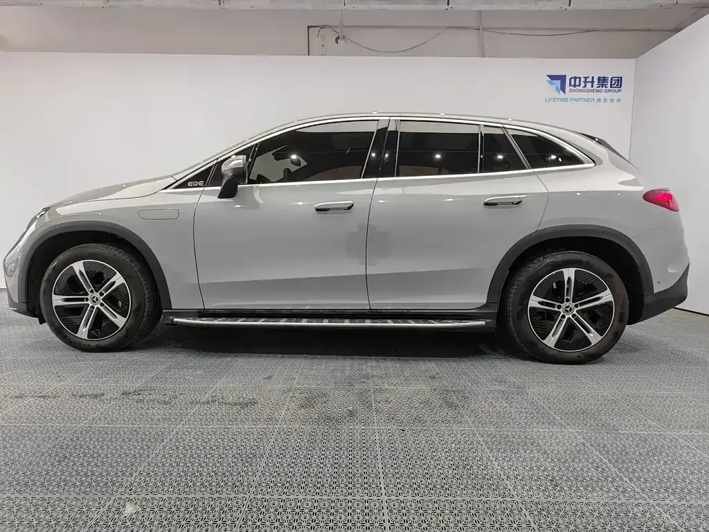 Mercedes-Benz EQE SUV 2024 из CN, фото 10