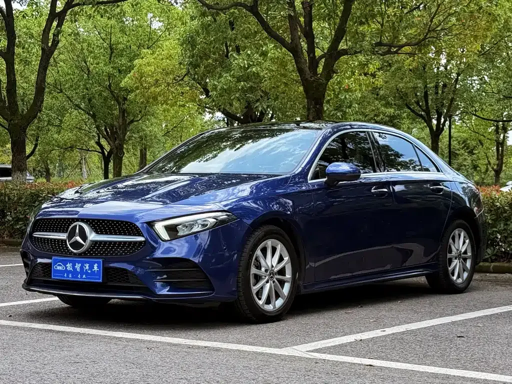Mercedes-Benz A-Class — фото 1