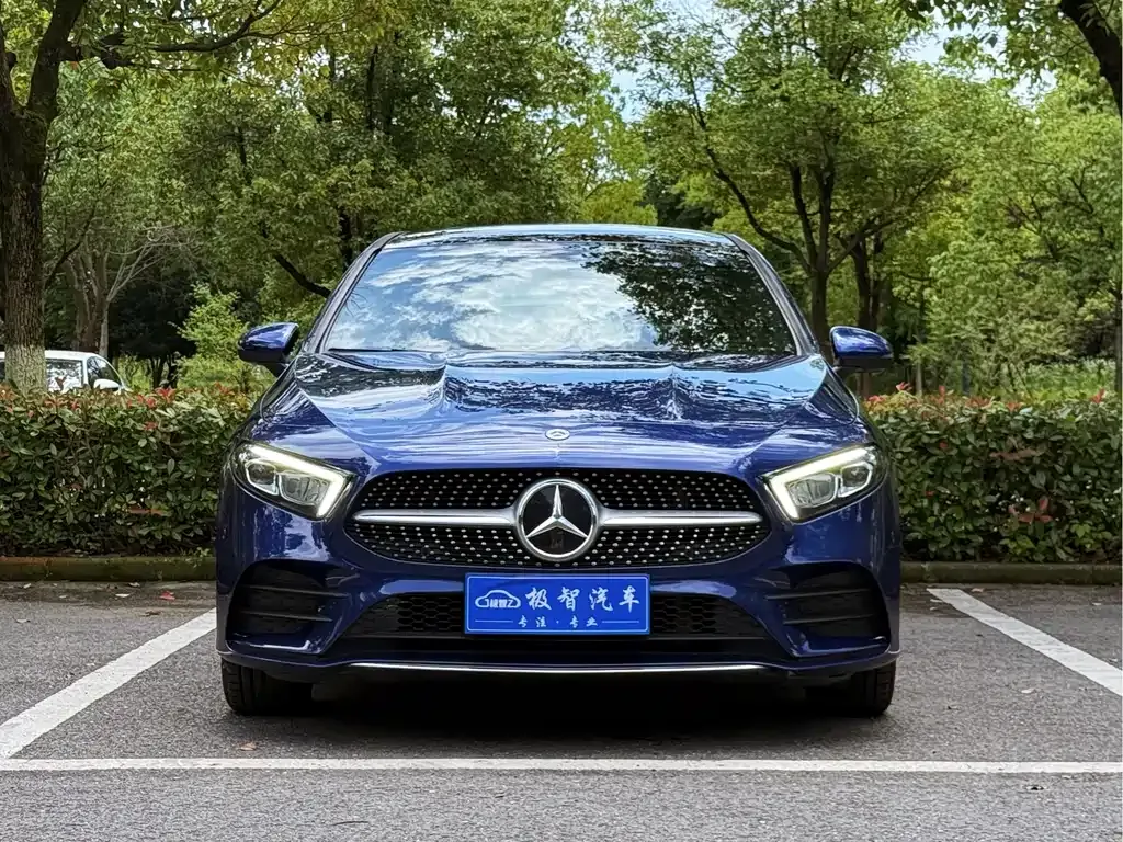 Mercedes-Benz A-Class — фото 9