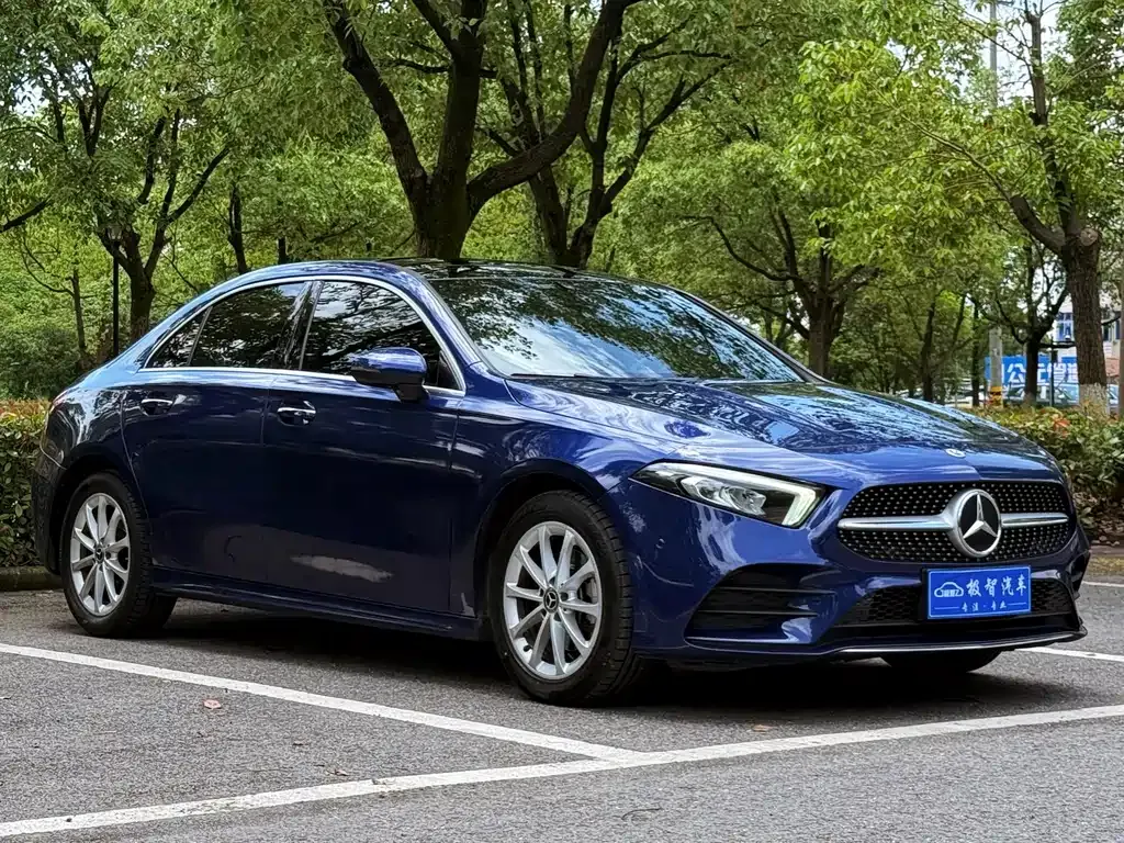 Mercedes-Benz A-Class — фото 6