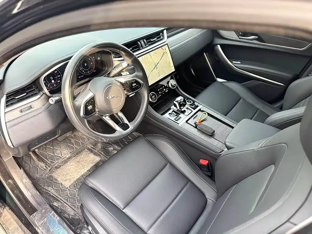 Jaguar XFL 2023 из CN, фото 9