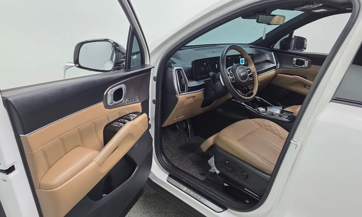 Kia Sorento — фото 10