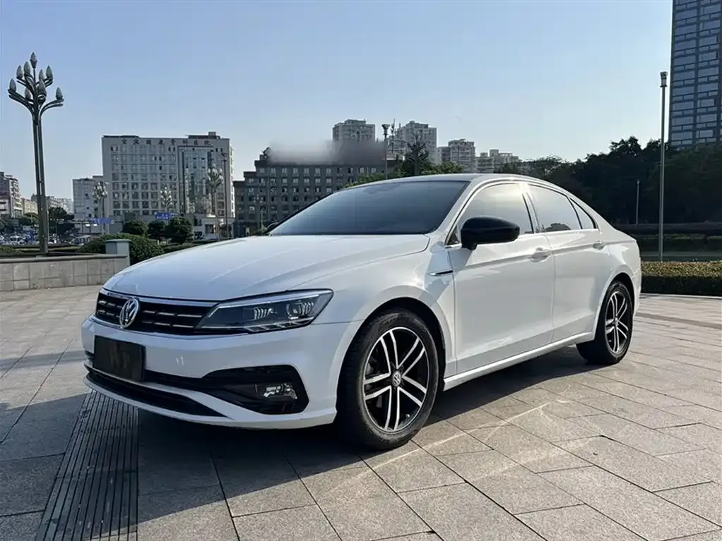 Volkswagen Lamando