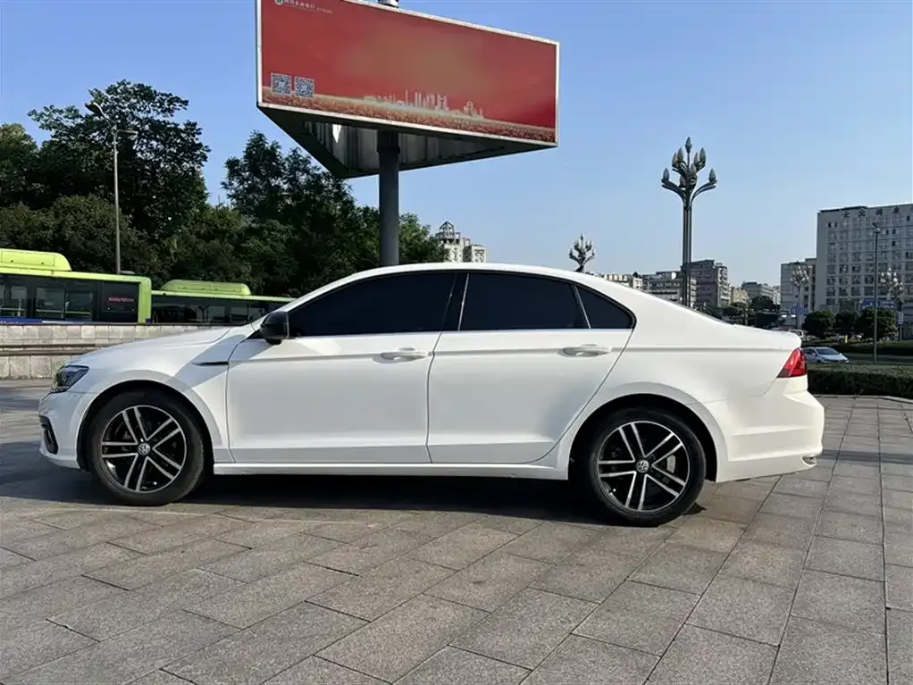 Volkswagen Lamando 2022 из CN, фото 9