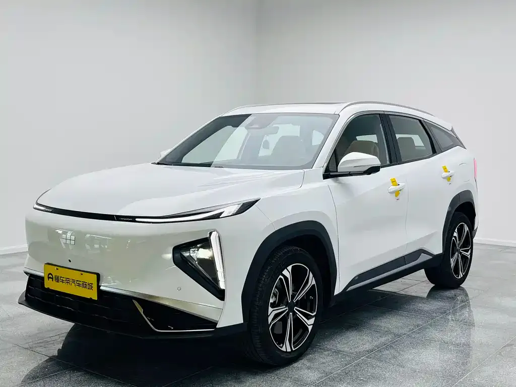 Geely Galaxy L7 — фото 1