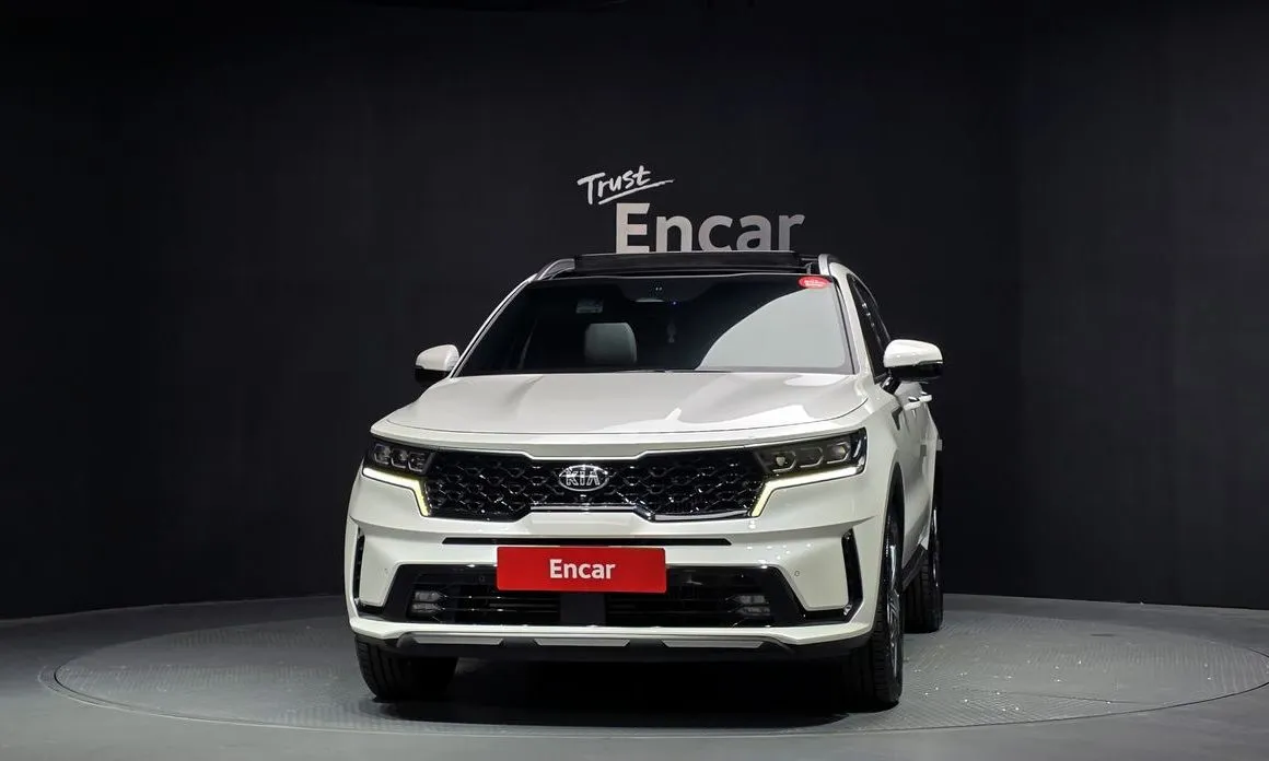 Kia Sorento — фото 5