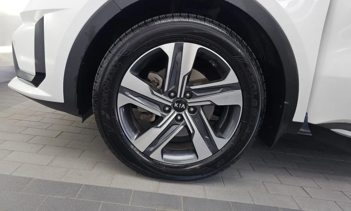 Kia Sorento — фото 3