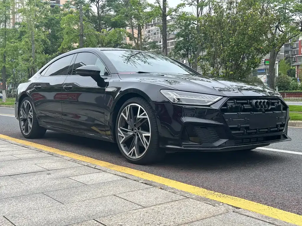 Audi A7L — фото 9