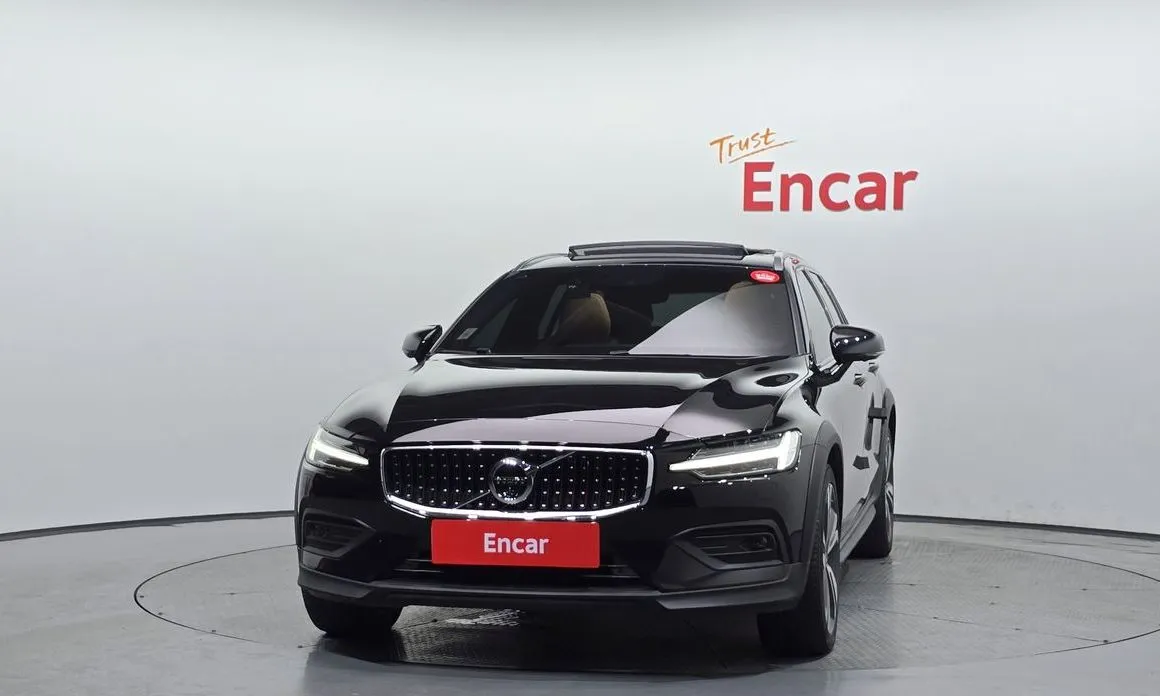 Volvo V60 2021 из KR, фото 7