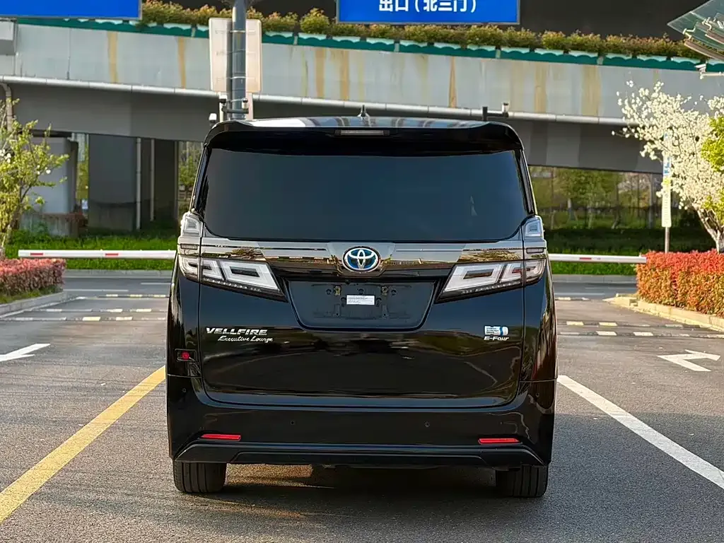 Toyota Vellfire 2021 из CN, фото 5
