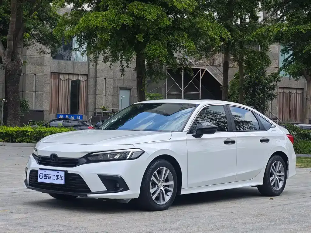 Honda Civic — фото 1