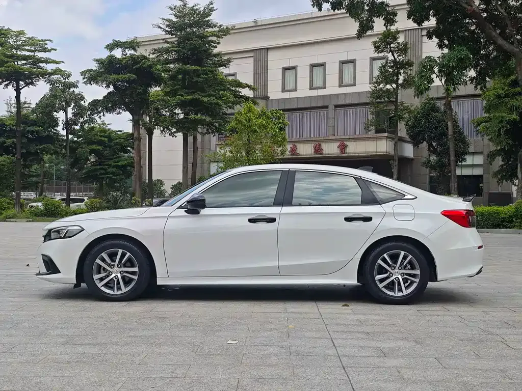 Honda Civic — фото 9