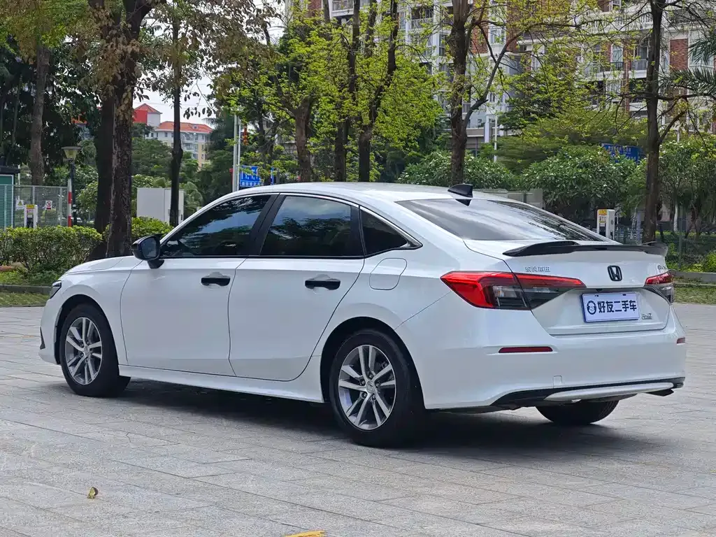 Honda Civic — фото 8