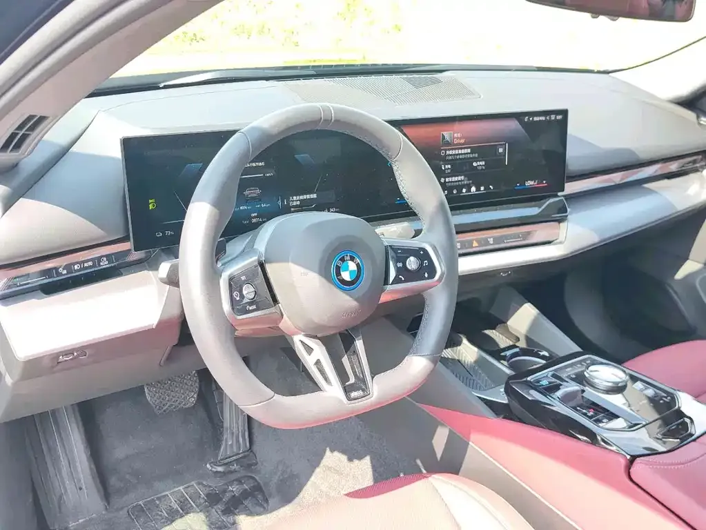 BMW i5 2025 из CN, фото 3