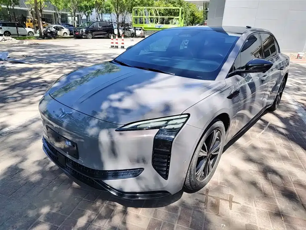 Hongqi EH7 2024 из CN, фото 7