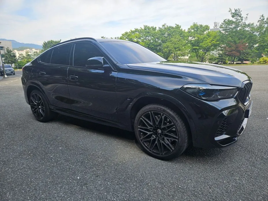 BMW X6M 2023 из KR, фото 3