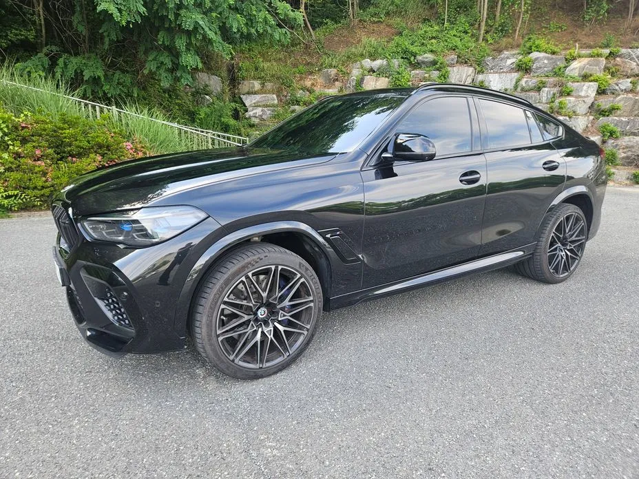 BMW X6M 2023 из KR, фото 10