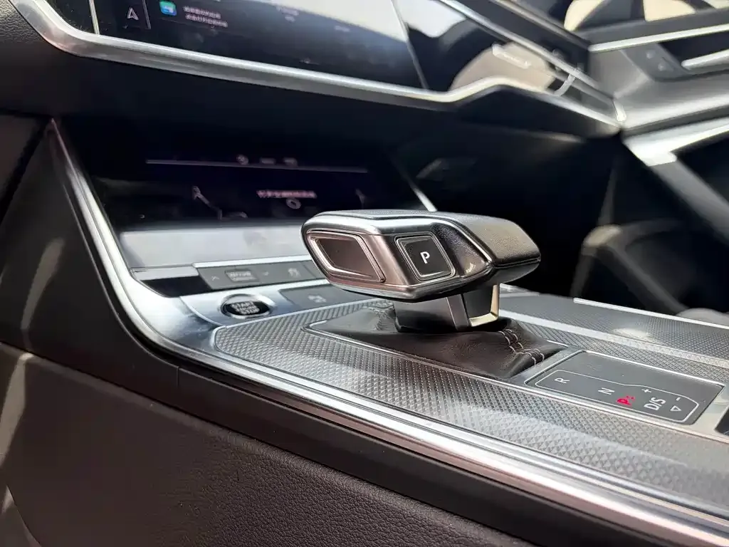 Audi A6L — фото 3