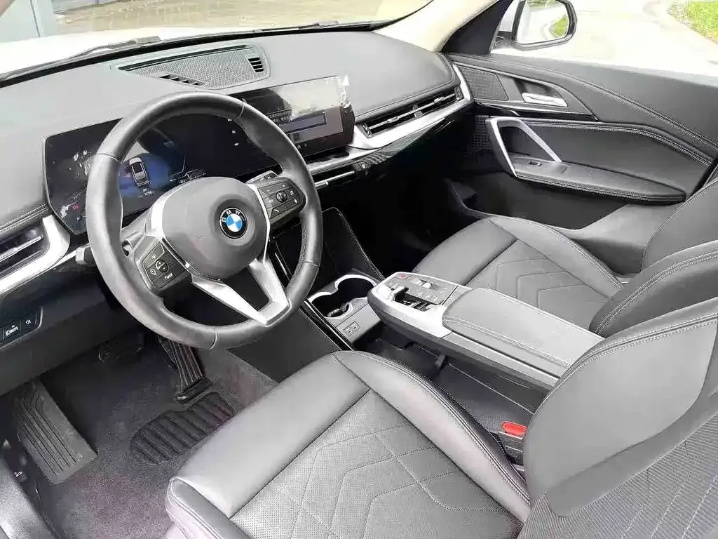 BMW X1 2023 из CN, фото 2