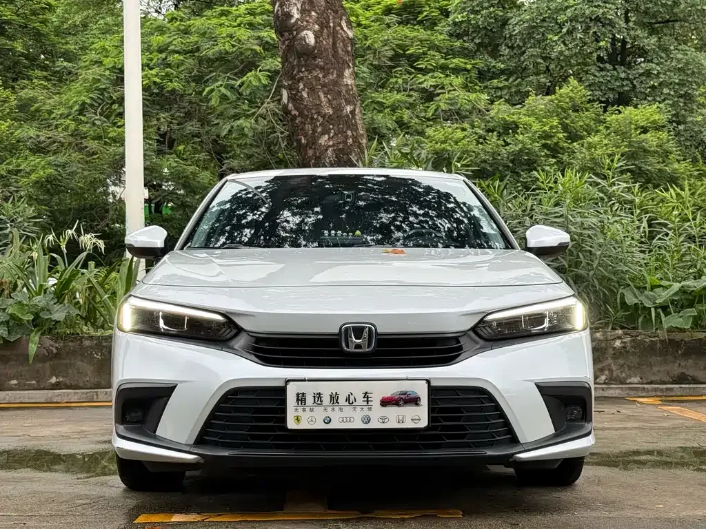 Honda Civic — фото 7