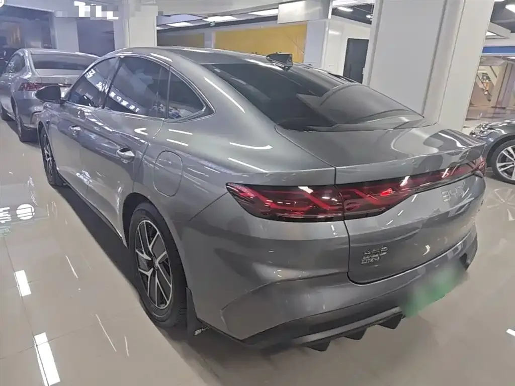 BYD Qin L — фото 4