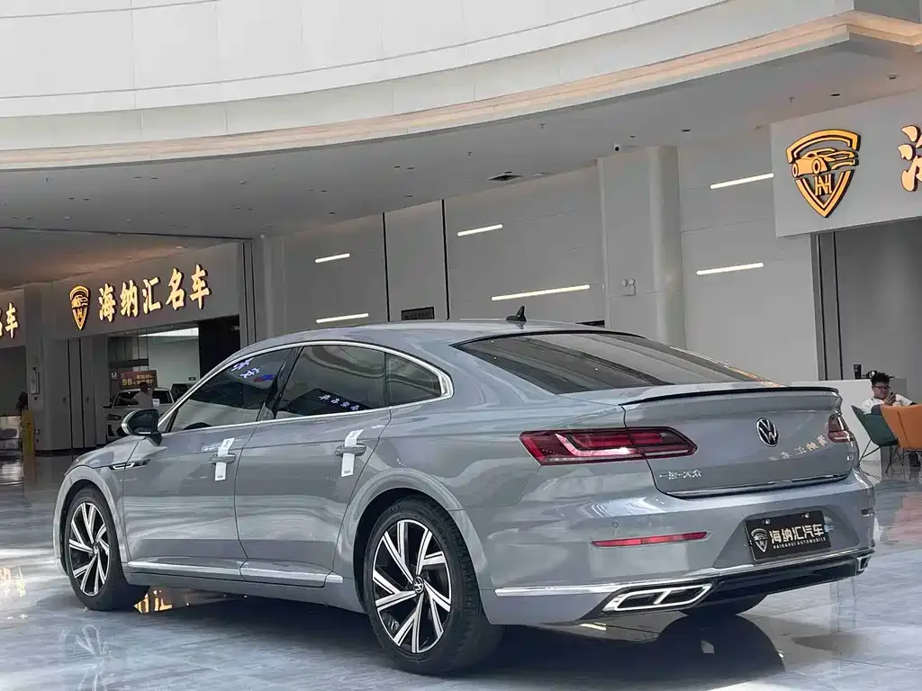 Volkswagen CC — фото 3
