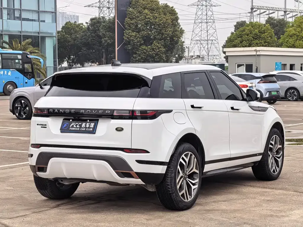 Land Rover Evoque — фото 9