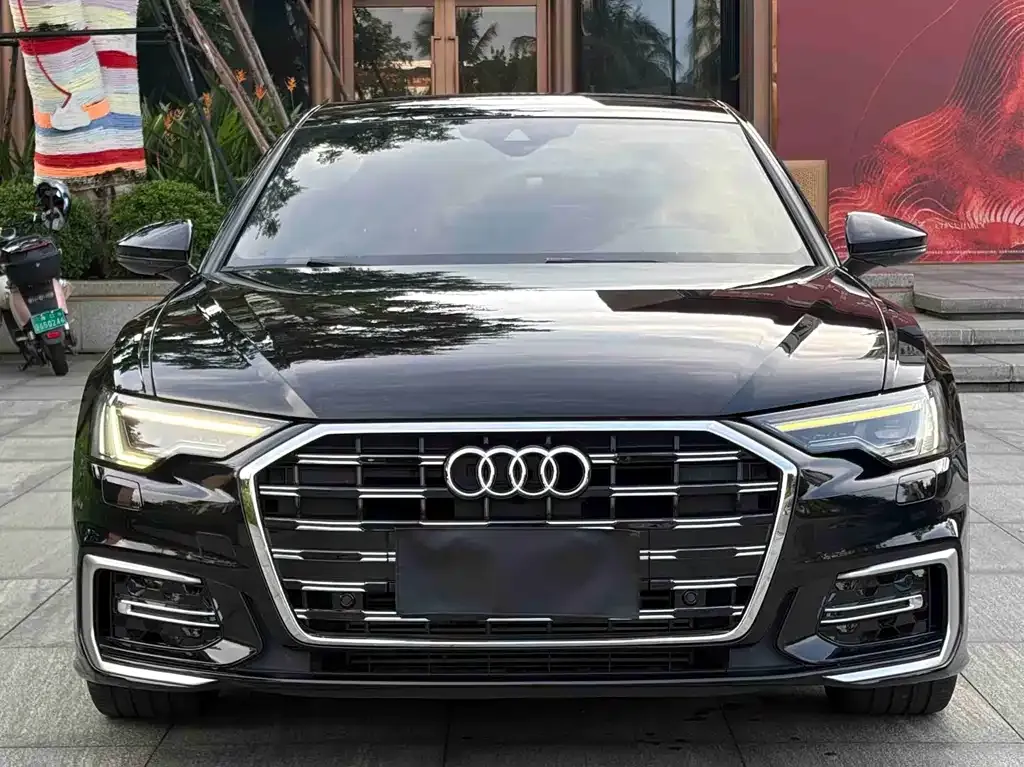 Audi A6L — фото 9