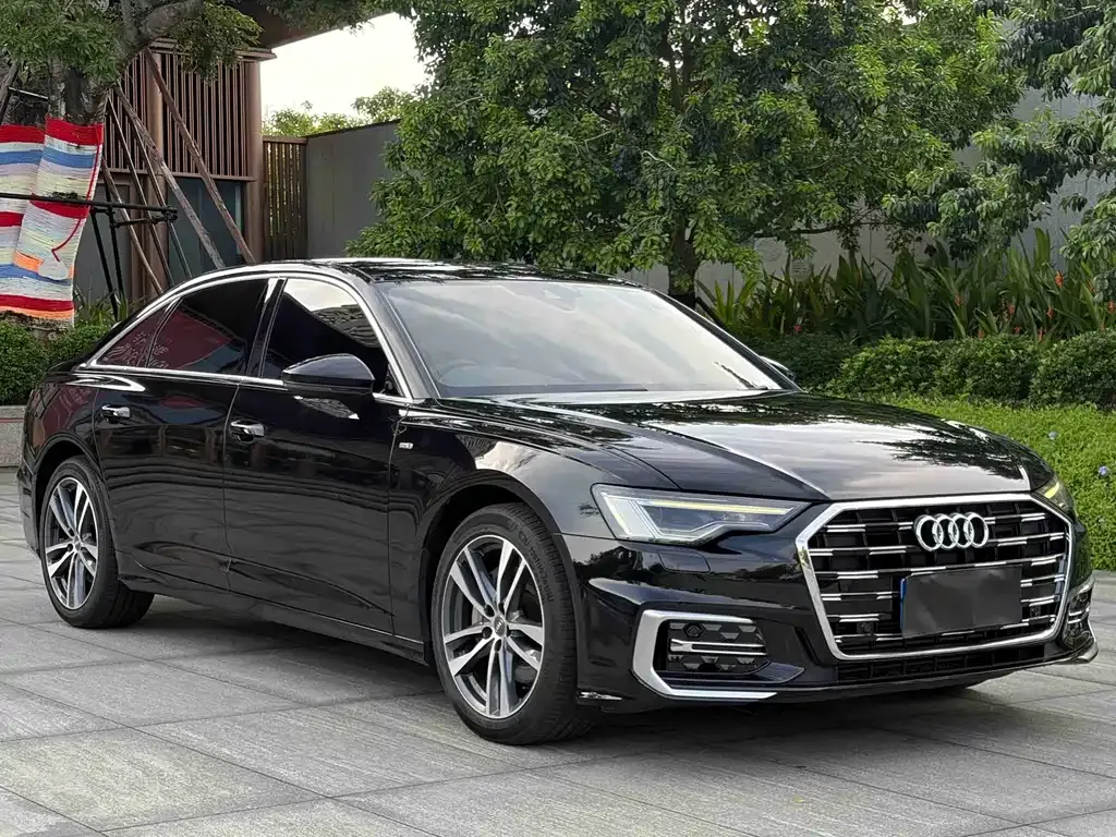 Audi A6L — фото 6