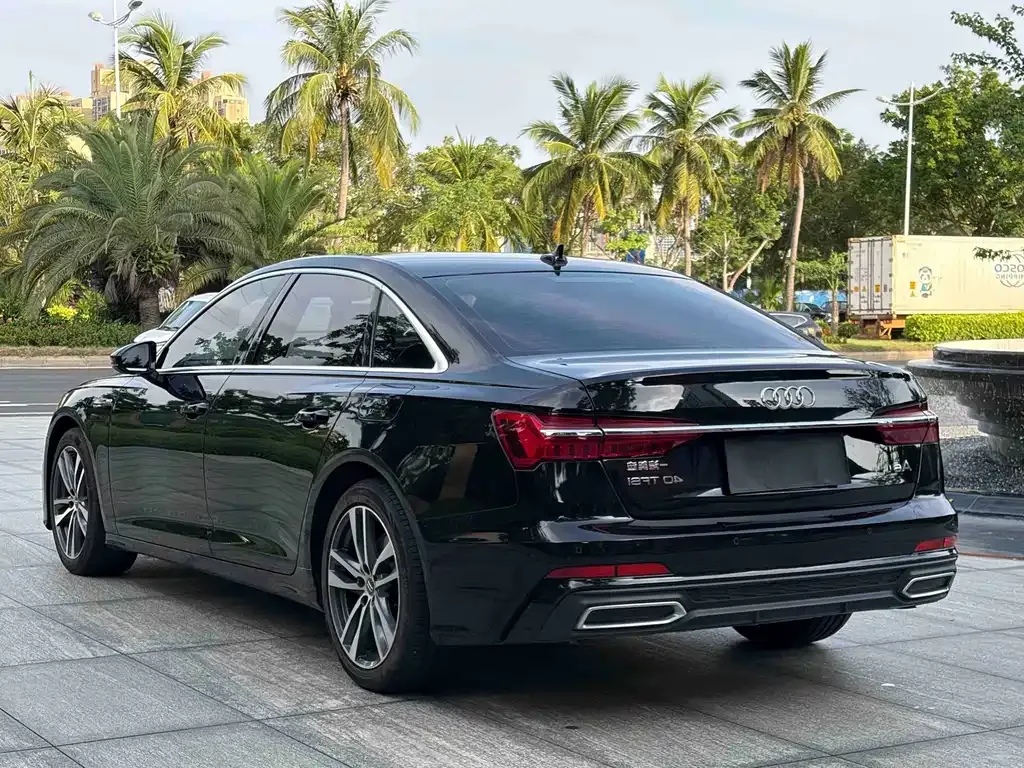 Audi A6L — фото 4