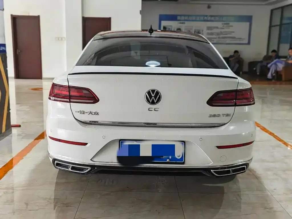 Volkswagen CC — фото 5