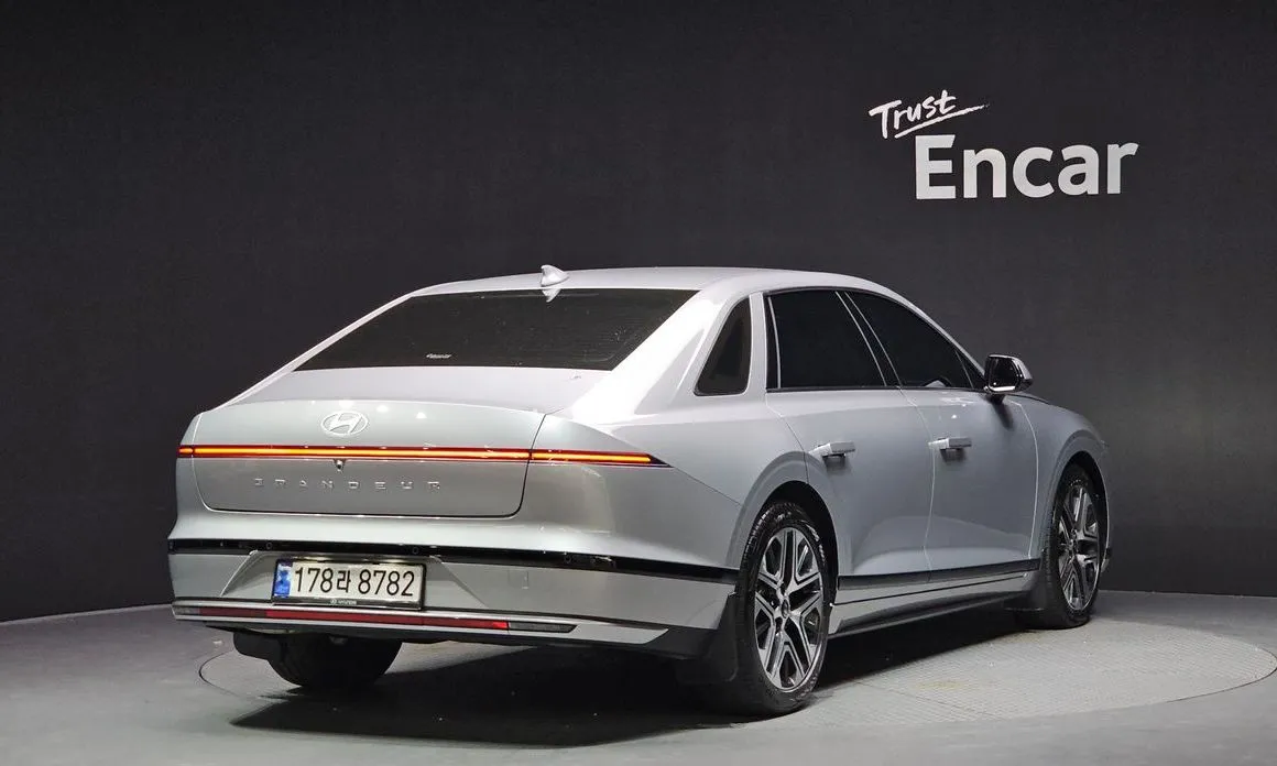 Hyundai Grandeur 2023 из KR, фото 10