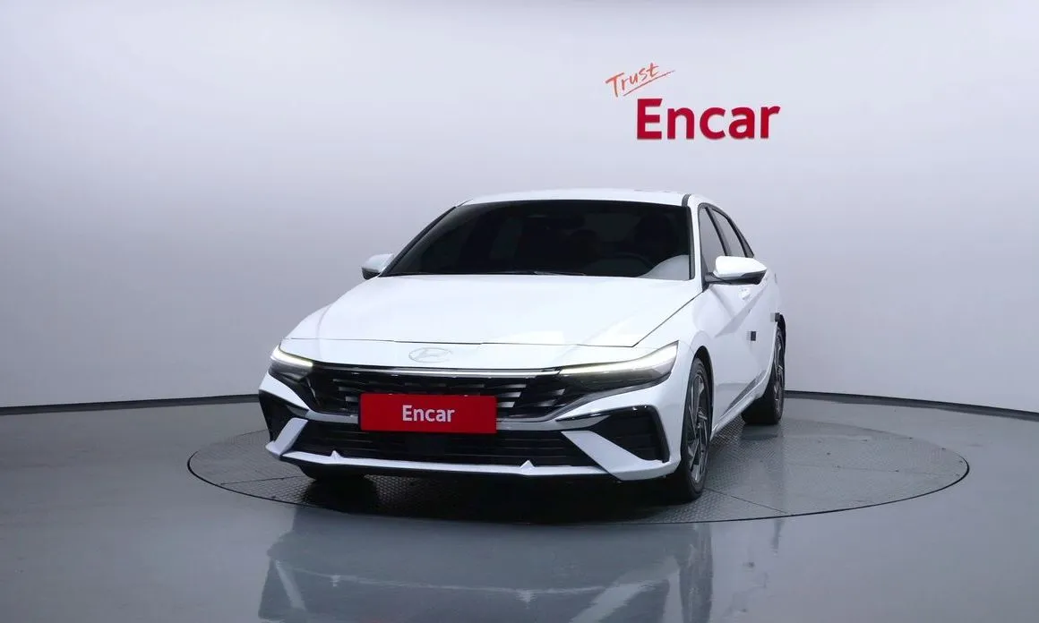 Hyundai AVANTE — фото 2