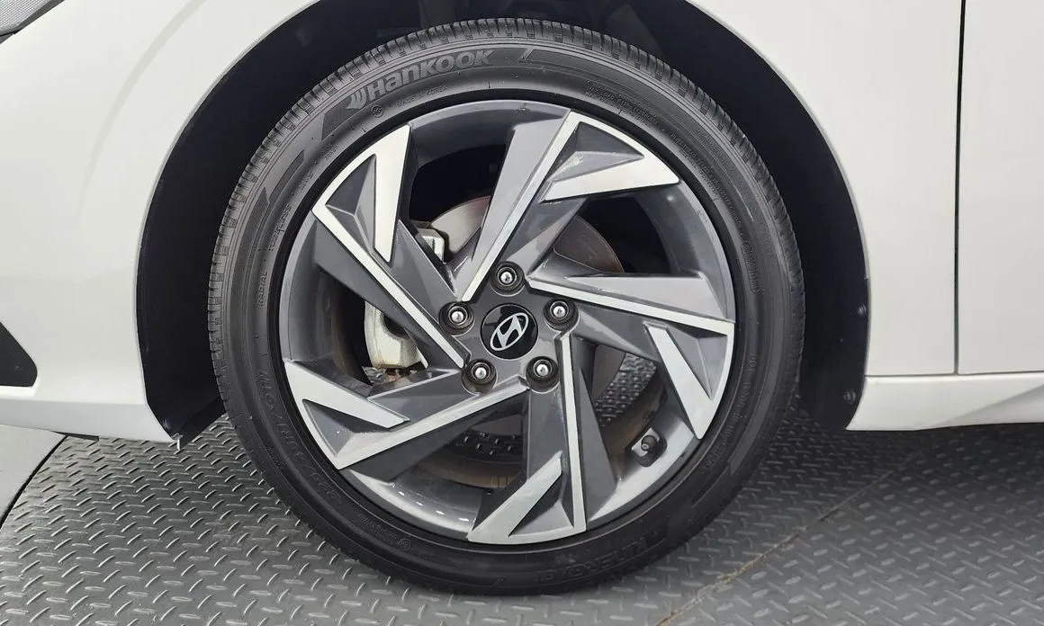 Hyundai AVANTE — фото 6
