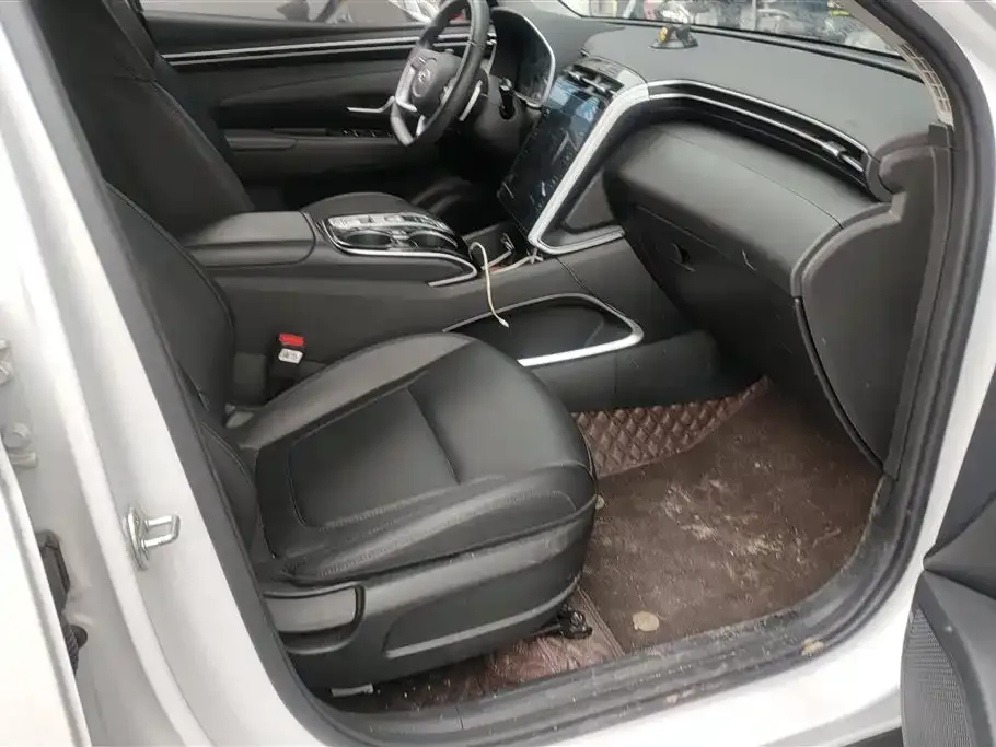 Hyundai Tucson 2022 из CN, фото 2
