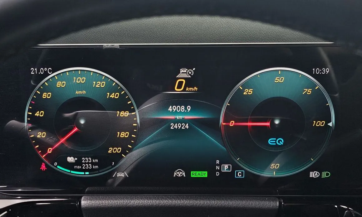 Mercedes-Benz EQA — фото 4