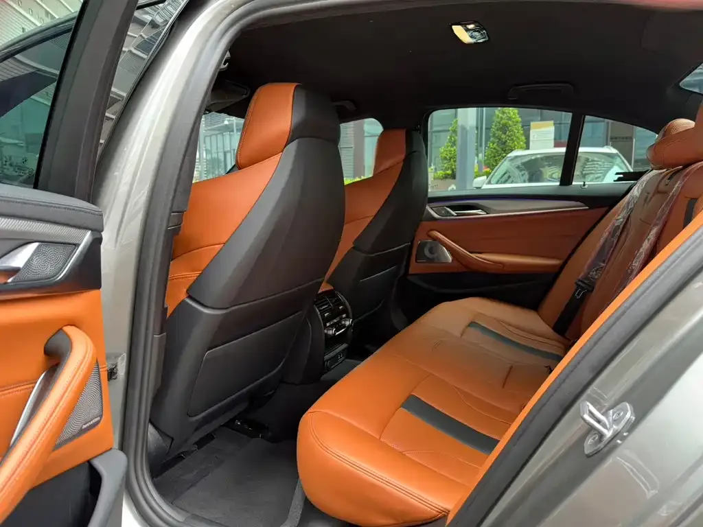 BMW M5 2022 из CN, фото 2