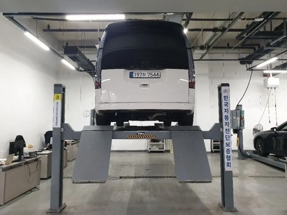 Hyundai Staria 2025 из KR, фото 2