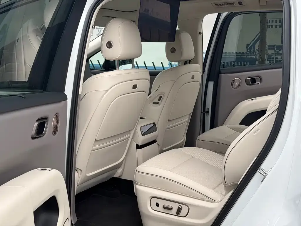 Li Auto i8 2025 из CN, фото 3