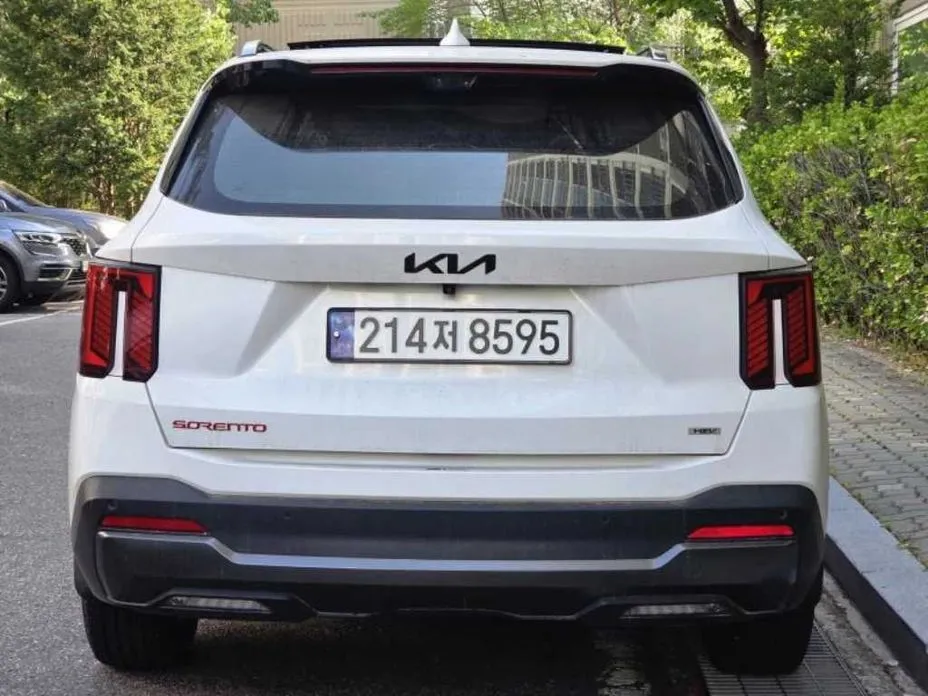 Kia Sorento — фото 4
