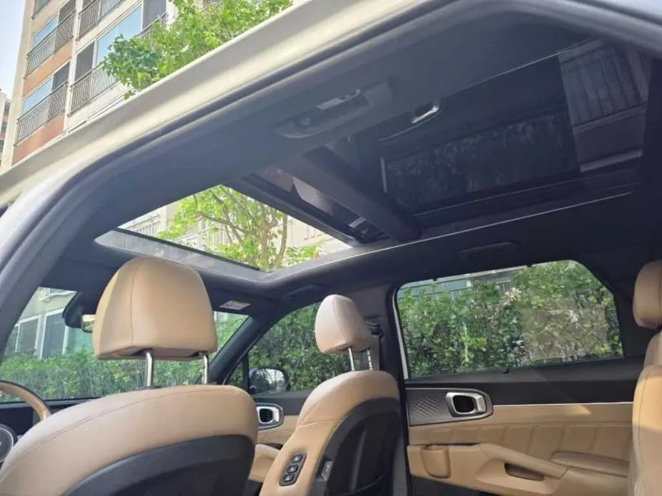 Kia Sorento — фото 3