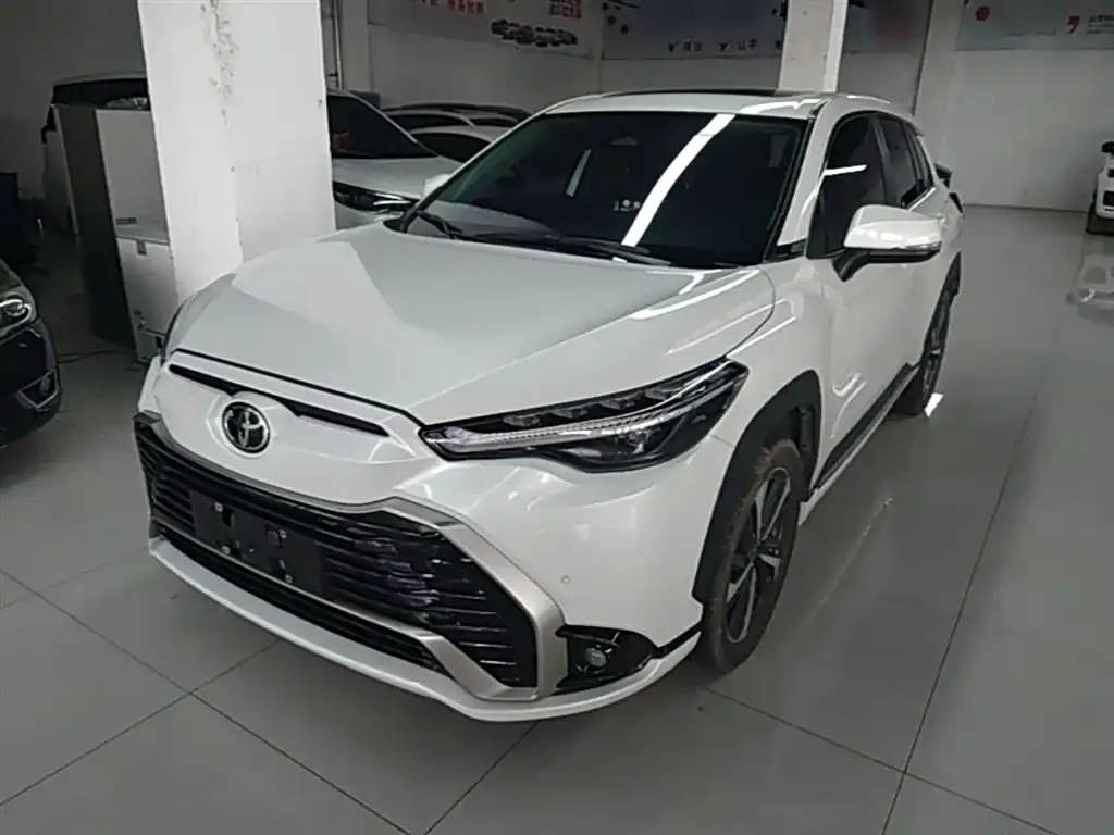 Toyota Frontlander — фото 1