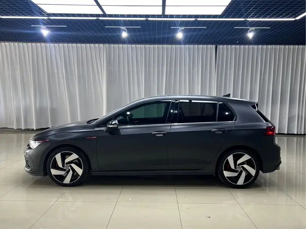 Volkswagen Golf GTI 2023 из CN, фото 3