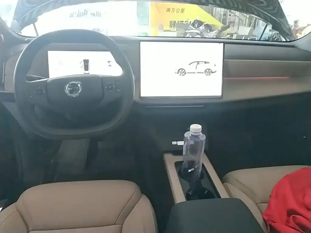 Volvo XC70 Plug-in Hybrid 2026 из CN, фото 4