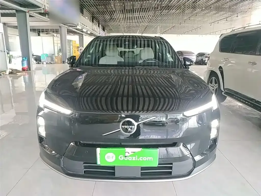 Volvo XC70 Plug-in Hybrid 2026 из CN, фото 6