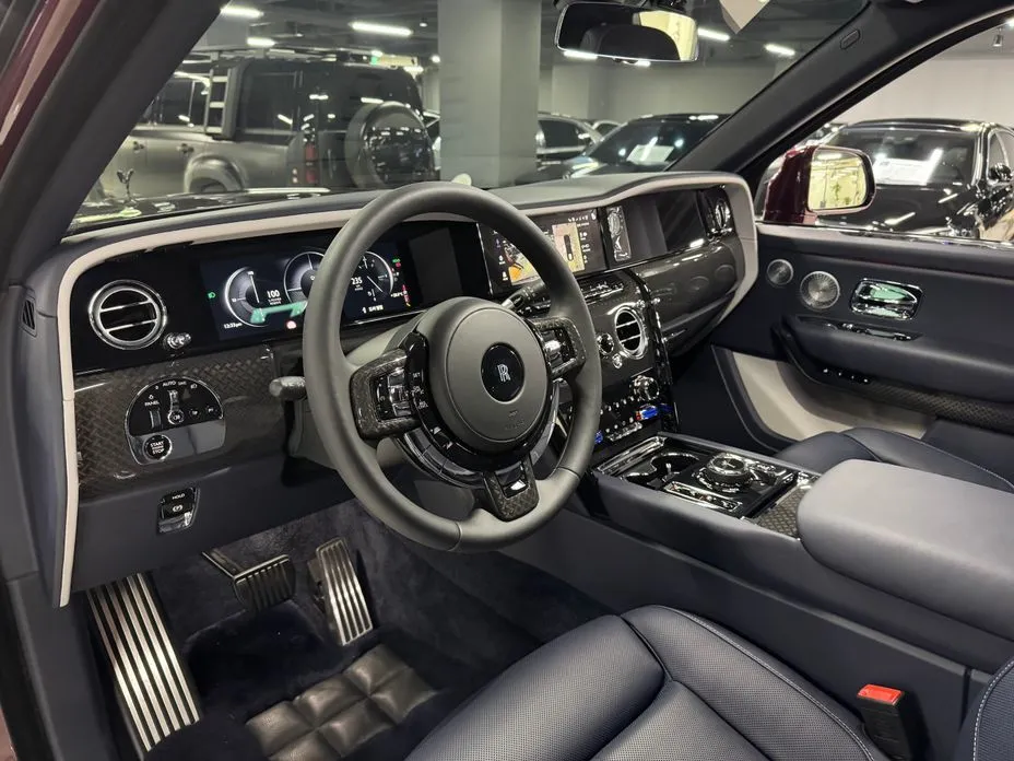 Rolls-Royce Cullinan 2025 из KR, фото 5