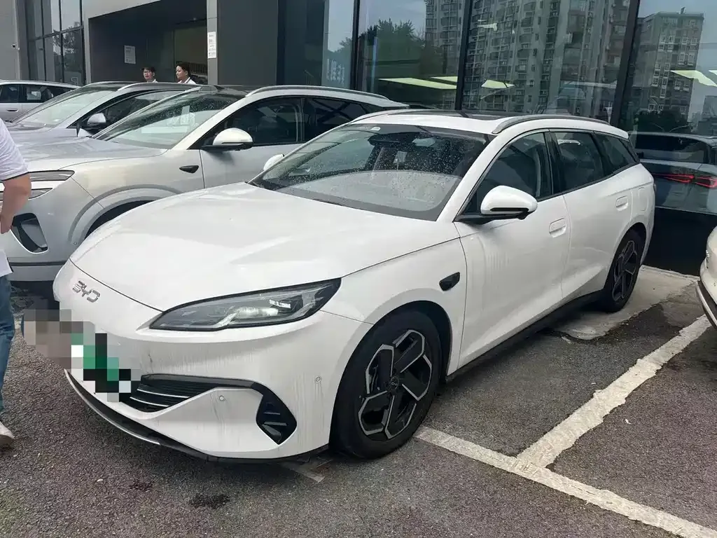 BYD Seal 06 DM-i Touring Edition