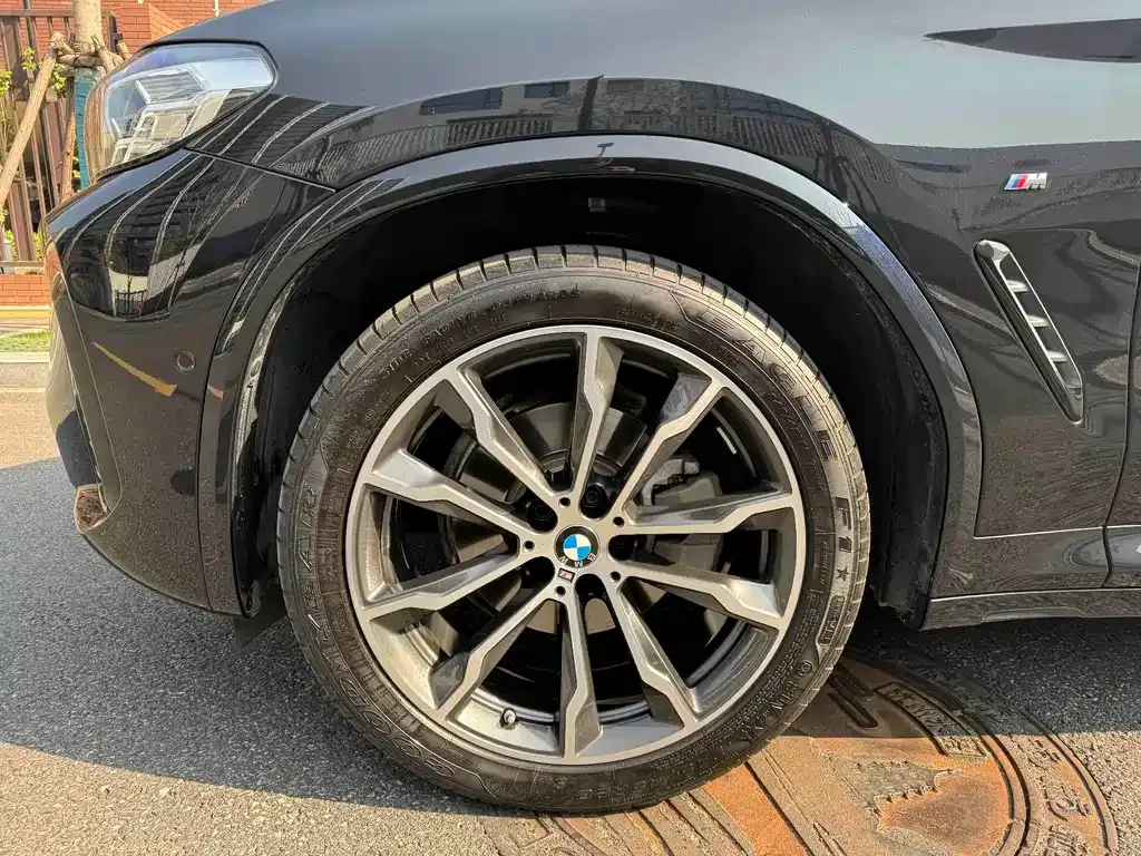 BMW X3 — фото 2