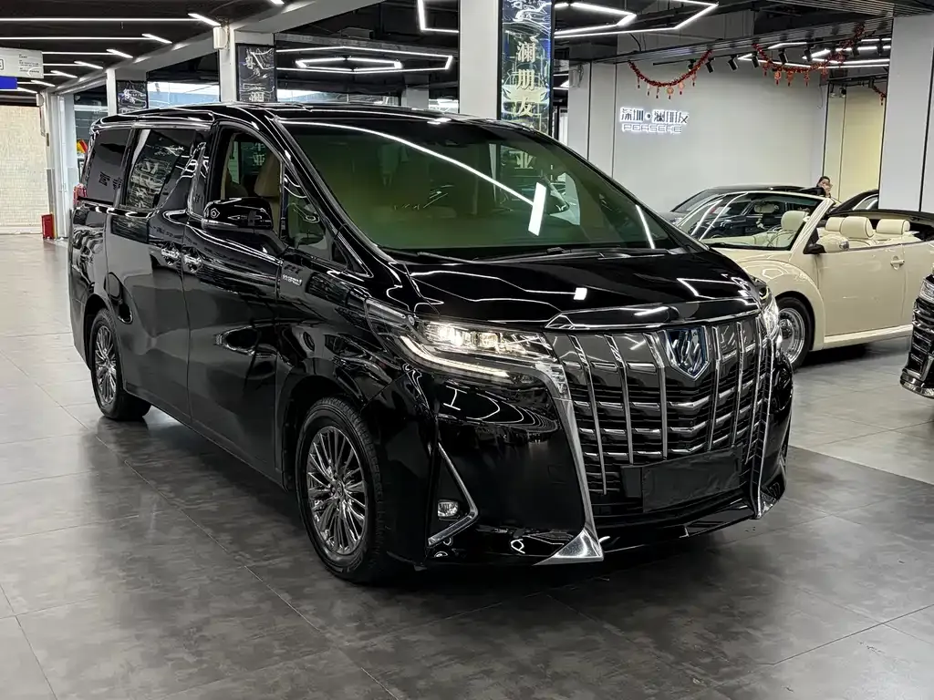 Toyota Alphard — фото 7